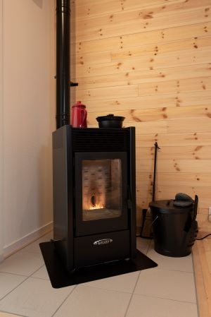 blog_wood_stove2.jpg